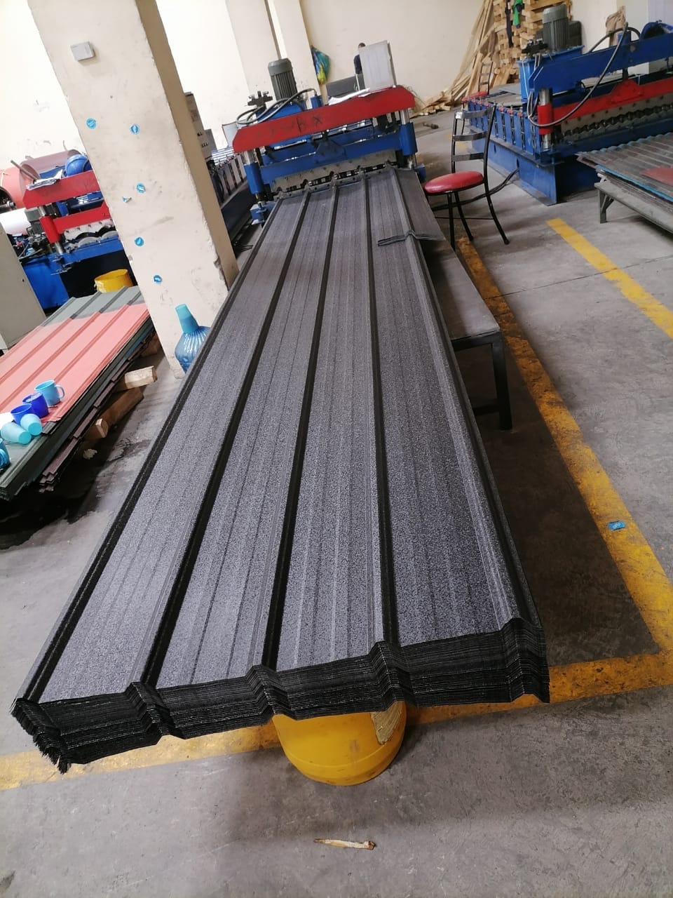 Box Profile Matte 28